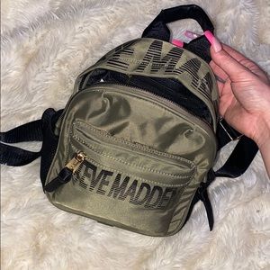Steve Madden mini backpack 🍀